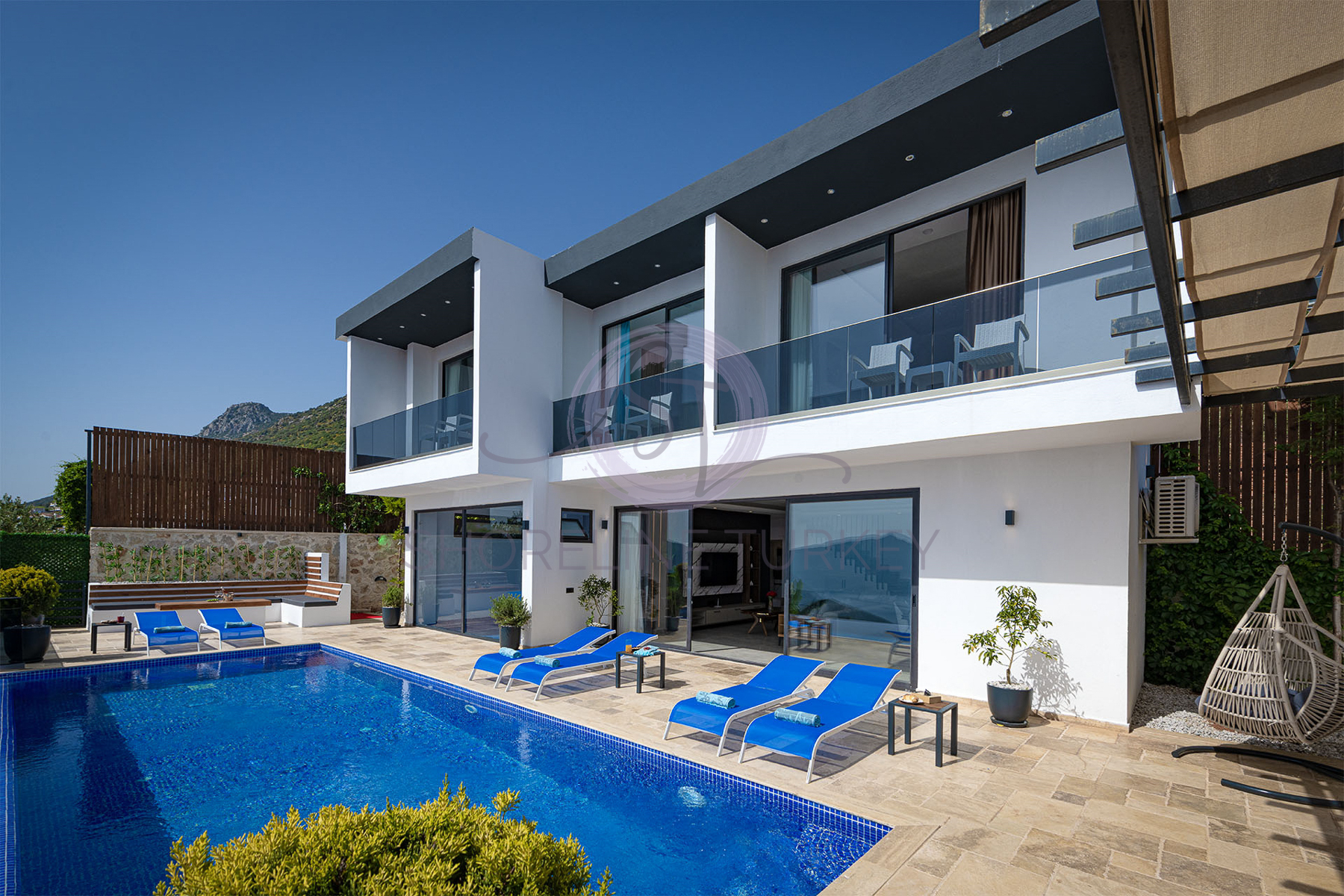 Villa Upper House for Holiday Rental by Shoreline Turkey